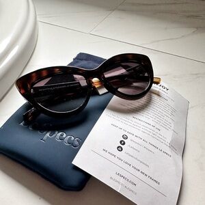 Anthropologie Les Specs sunglasses 🕶️